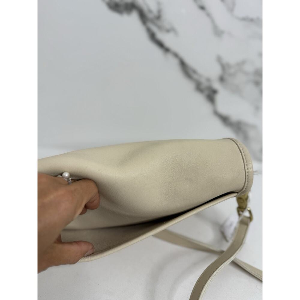 Vintage 80’s Rare Leather Coach Ivory Clutch Crossbody Bag 009-1020 USA - Picture 5 of 11